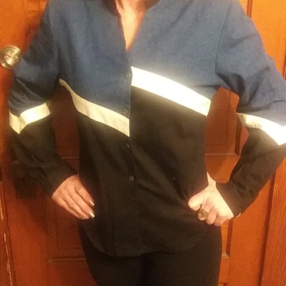 Denim. Button up short